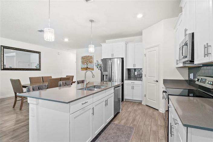 Image No.7-Propriété de 5 chambres à vendre à Davenport