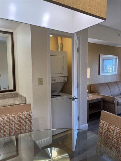 Image No.15-2 Bed Property for sale