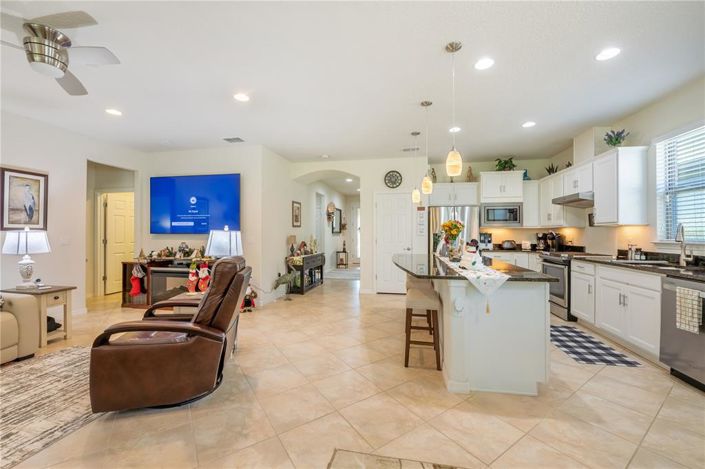 Image No.16-2 Bed Property for sale