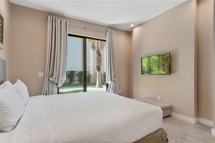 Image No.32-4 Bed Townhouse for sale