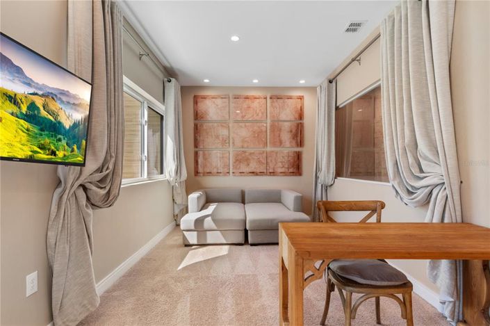 Image No.38-4 Bed Townhouse for sale