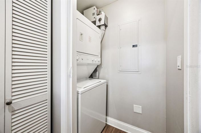 Image No.28-2 Bed Property for sale