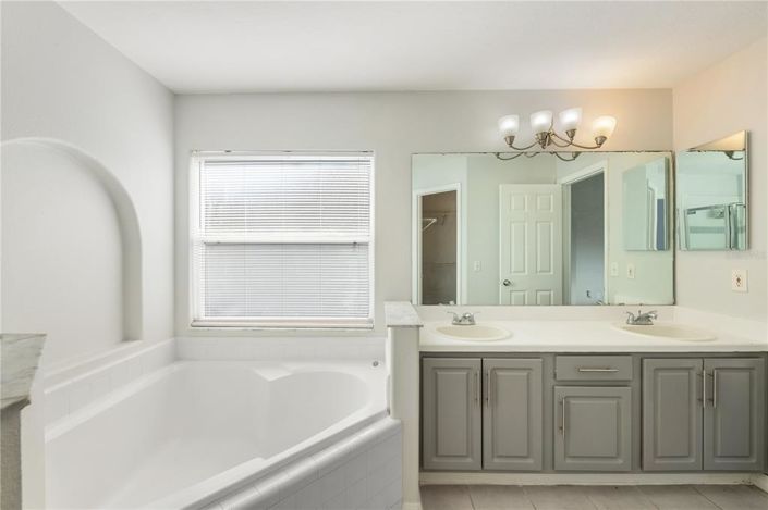 Image No.16-3 Bed Property for sale