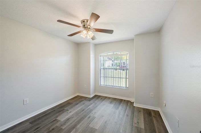 Image No.21-3 Bed Property for sale