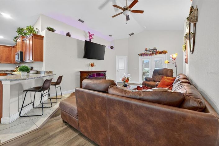 Image No.14-4 Bed Property for sale