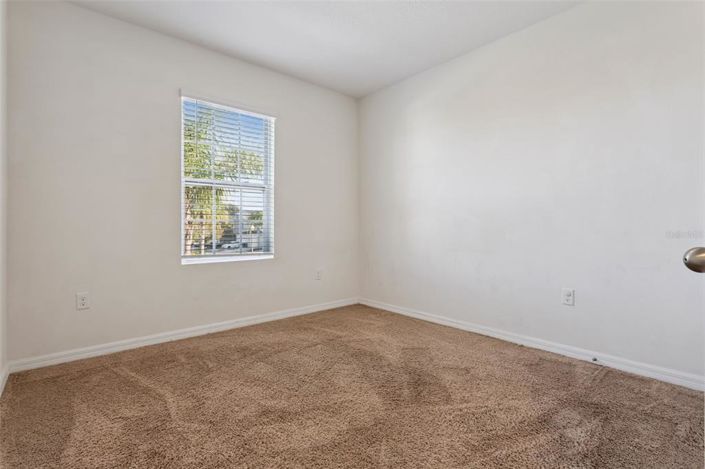 Image No.10-3 Bed Townhouse for sale