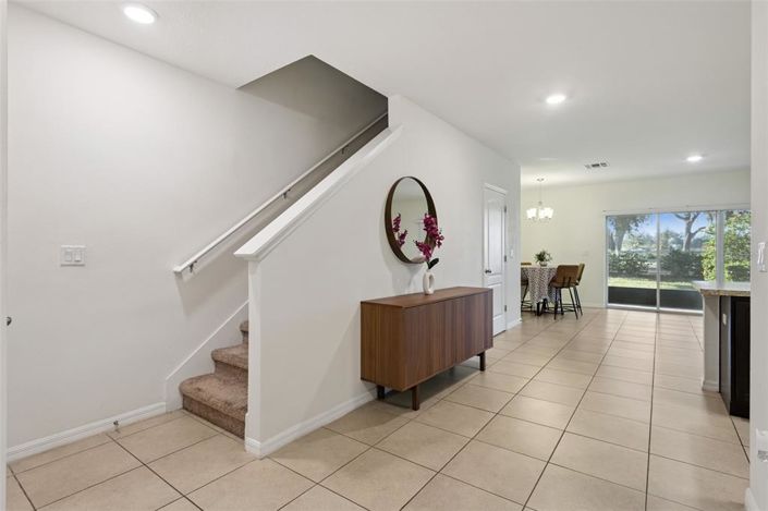 Image No.3-3 Bed Townhouse for sale