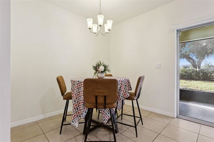 Image No.5-3 Bed Townhouse for sale