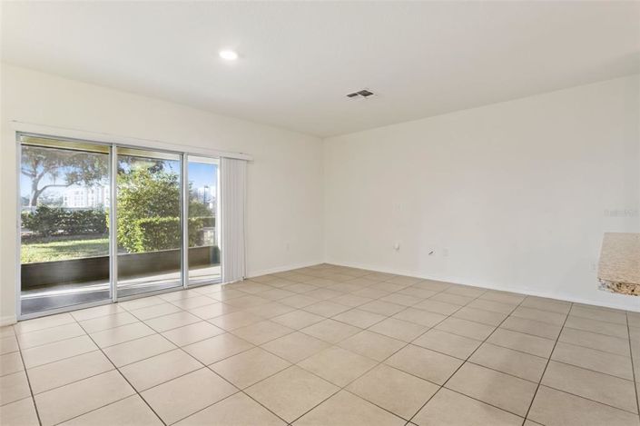 Image No.6-3 Bed Townhouse for sale