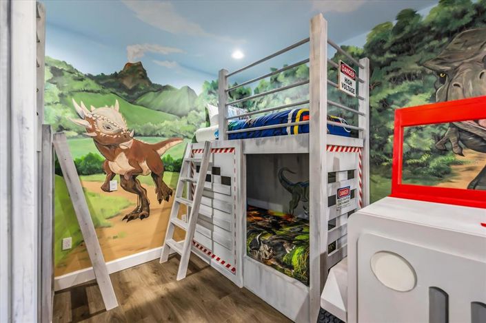 Image No.49-6 Bed Property for sale