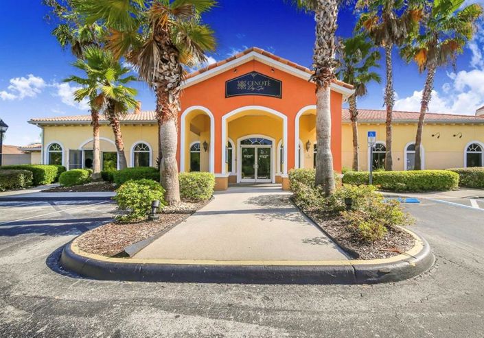 Image No.29-4 Bed Townhouse for sale