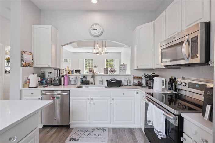 Image No.11-4 Bed Townhouse for sale