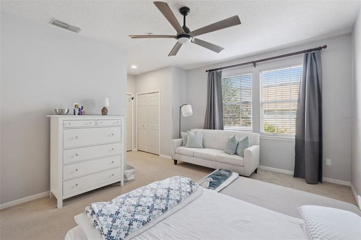 Image No.15-4 Bed Townhouse for sale