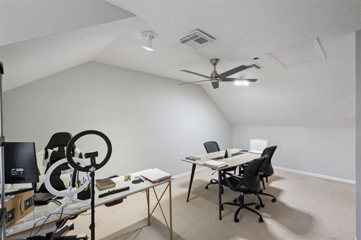 Image No.27-4 Bed Townhouse for sale