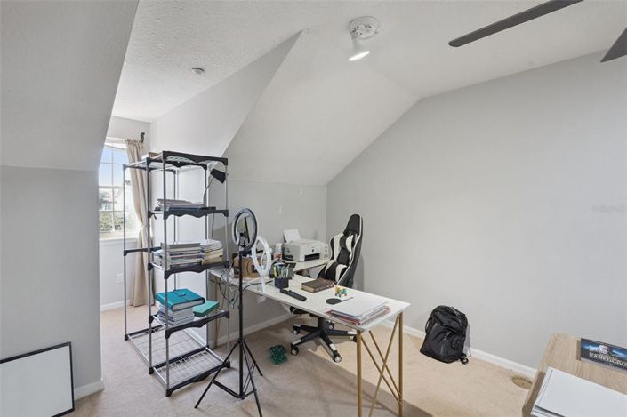 Image No.28-4 Bed Townhouse for sale