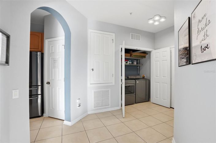 Image No.11-3 Bed Property for sale