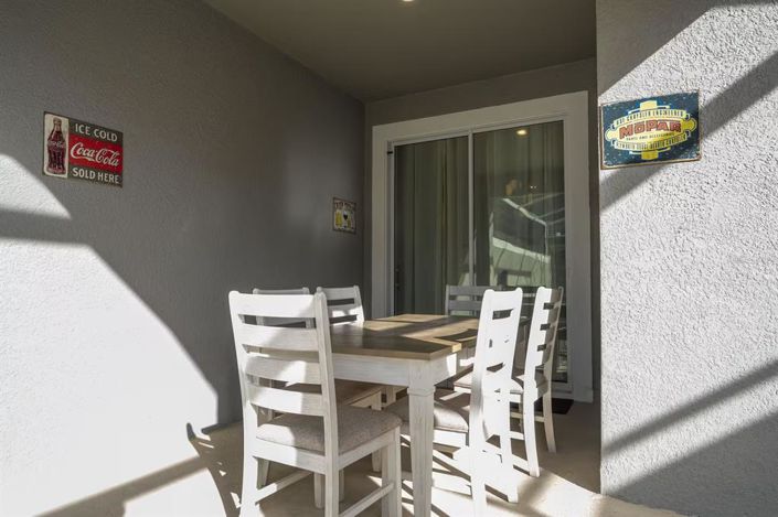 Image No.52-4 Bed Townhouse for sale