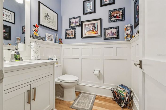 Image No.25-7 Bed Property for sale