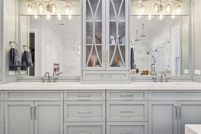 Image No.29-7 Bed Property for sale