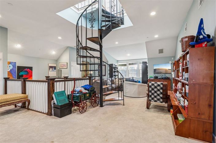 Image No.36-7 Bed Property for sale