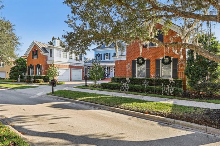 Image No.4-7 Bed Property for sale