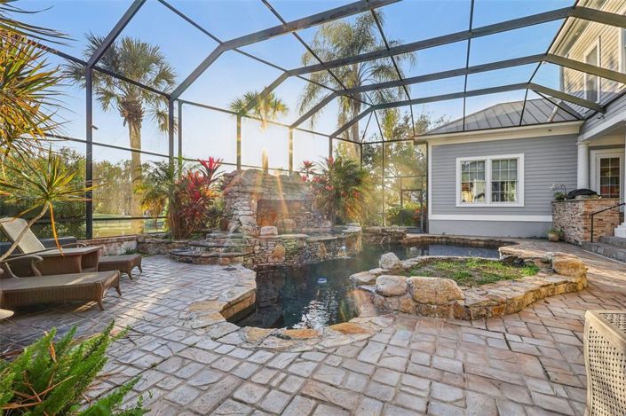 Image No.47-7 Bed Property for sale