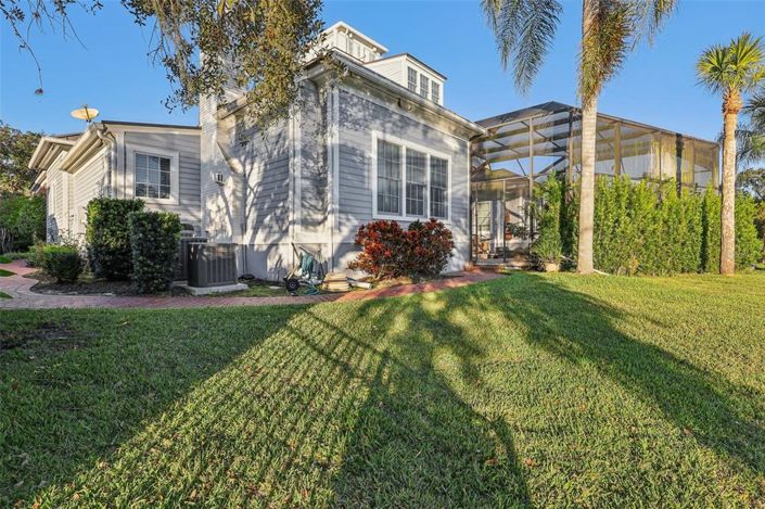 Image No.50-7 Bed Property for sale