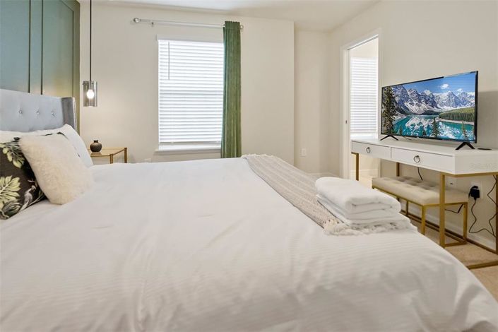 Image No.38-7 Bed Property for sale