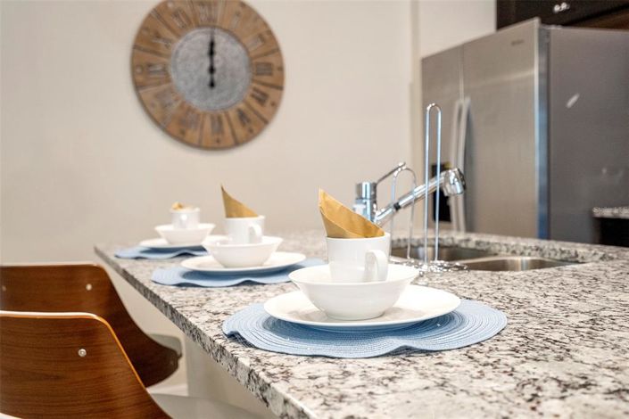 Image No.4-7 Bed Property for sale