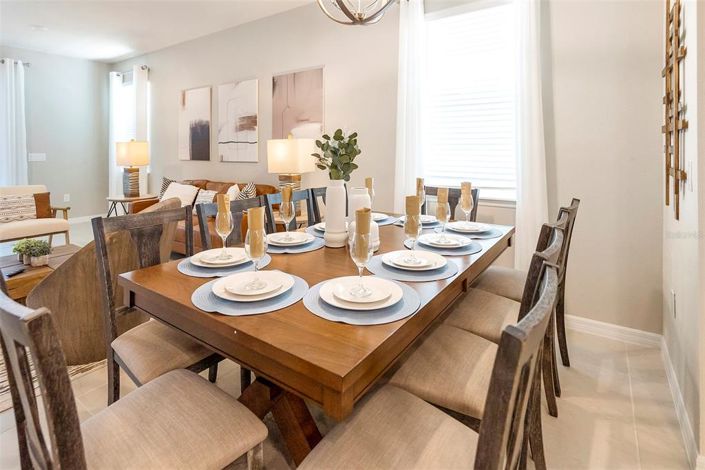 Image No.5-7 Bed Property for sale