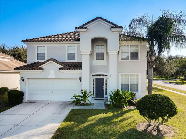 Image No.1-6 Bed Property for sale