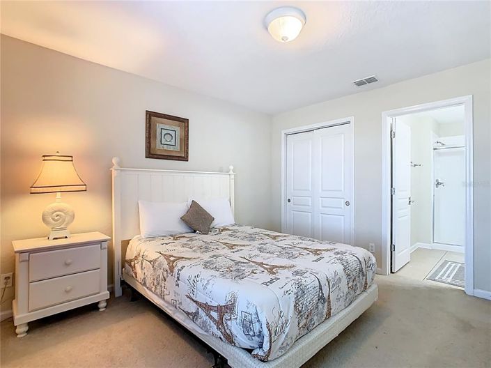 Image No.13-6 Bed Property for sale