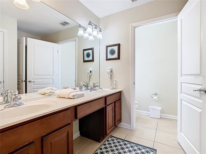 Image No.16-6 Bed Property for sale