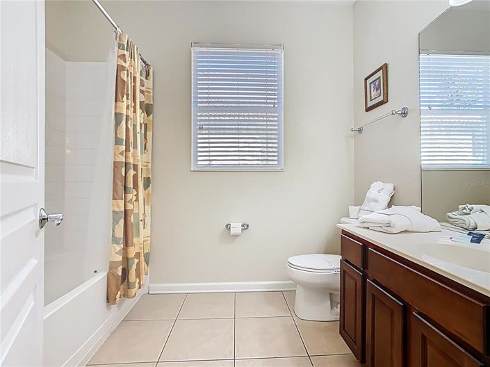 Image No.22-6 Bed Property for sale