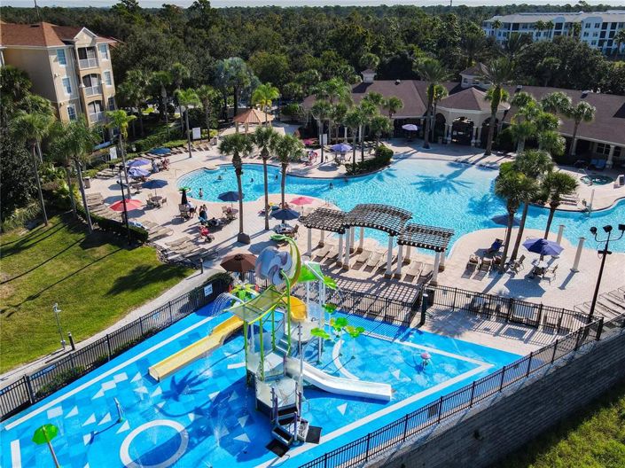 Image No.42-6 Bed Property for sale