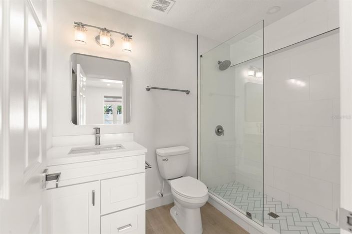 Image No.25-3 Bed Property for sale