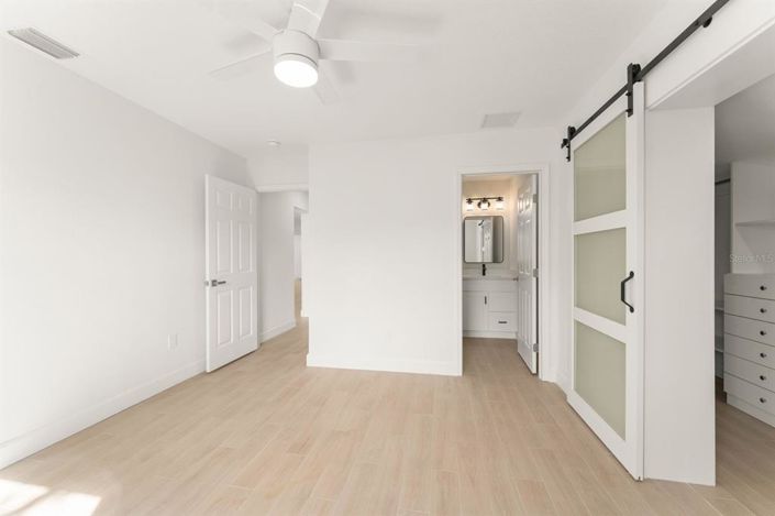 Image No.31-3 Bed Property for sale