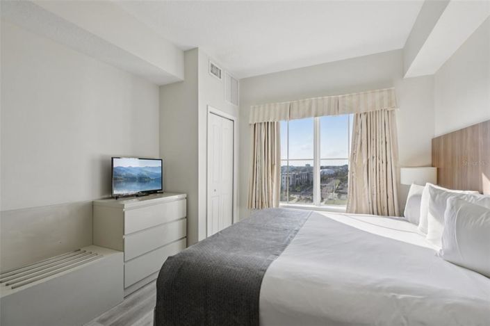 Image No.26-2 Bed Property for sale