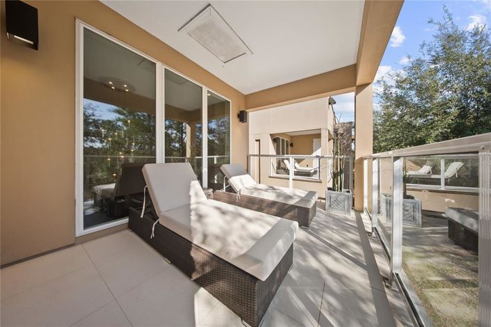 Image No.26-4 Bed Townhouse for sale