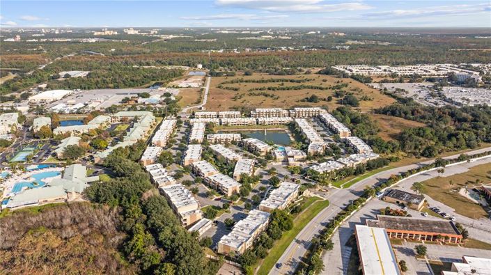 Image No.53-4 Bed Townhouse for sale