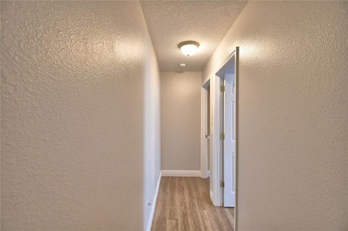 Image No.18-3 Bed Property for sale