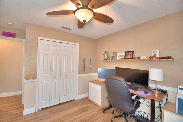 Image No.24-3 Bed Property for sale