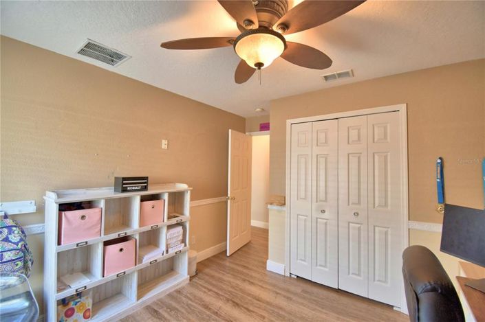 Image No.25-3 Bed Property for sale