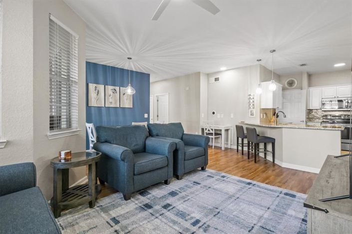 Image No.6-3 Bed Property for sale