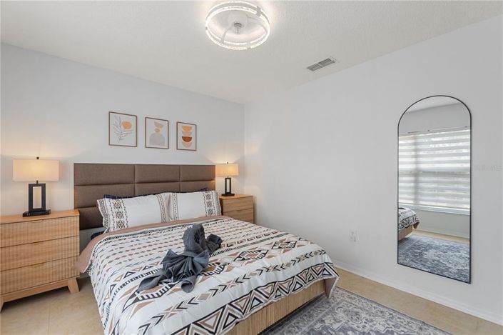 Image No.26-3 Bed Property for sale