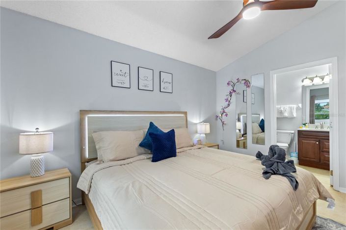 Image No.38-3 Bed Property for sale