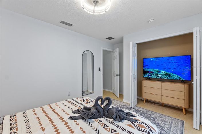 Image No.42-3 Bed Property for sale