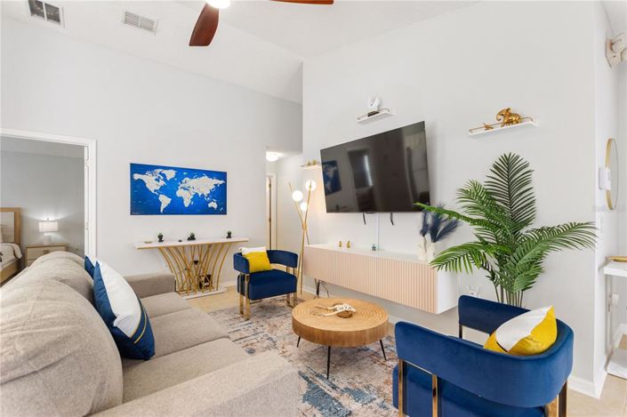 Image No.9-3 Bed Property for sale