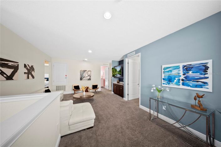 Image No.34-9 Bed Property for sale