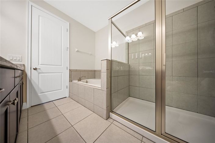 Image No.41-9 Bed Property for sale